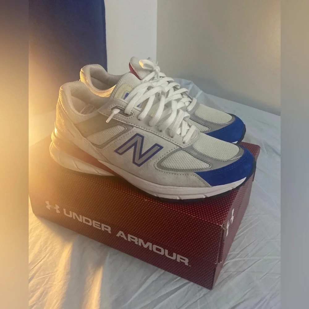New balance 990v5 - Picture 3 of 3
